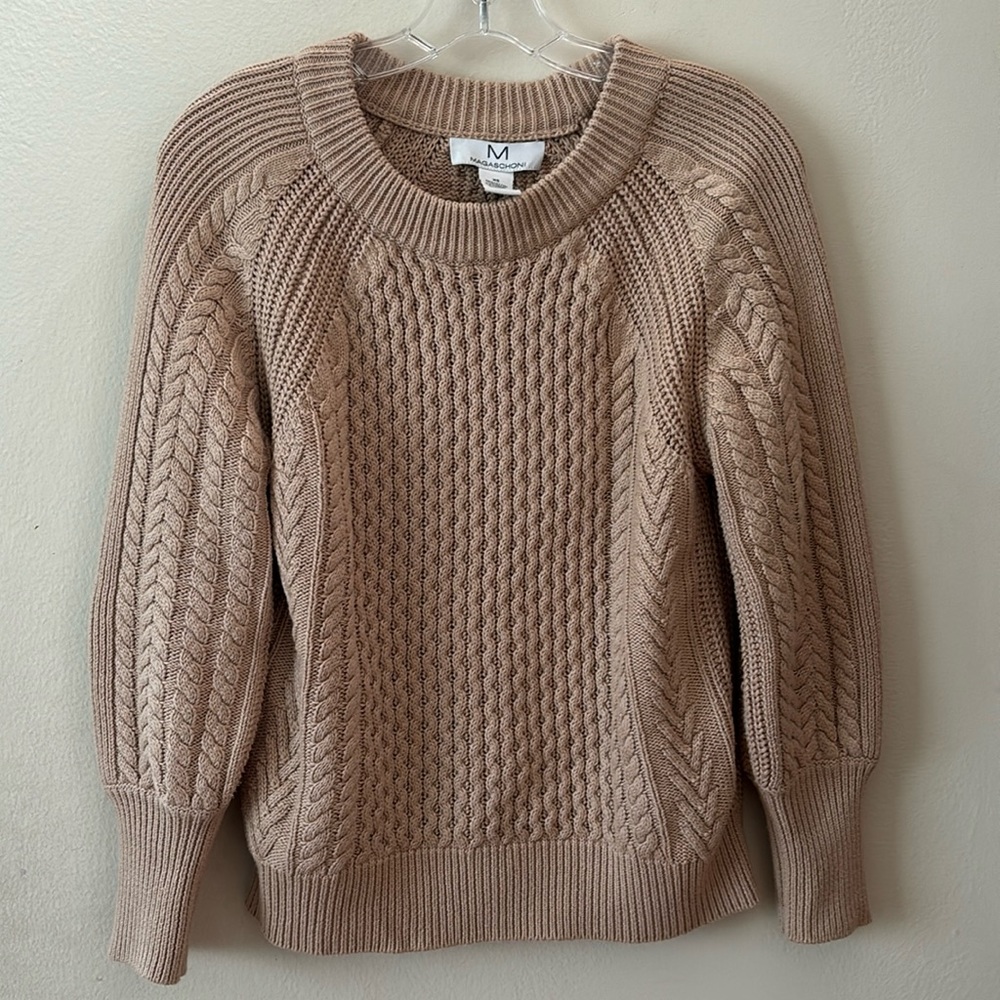 Magaschoni Cable Knit Crew Neck Sweater size XS Beige.